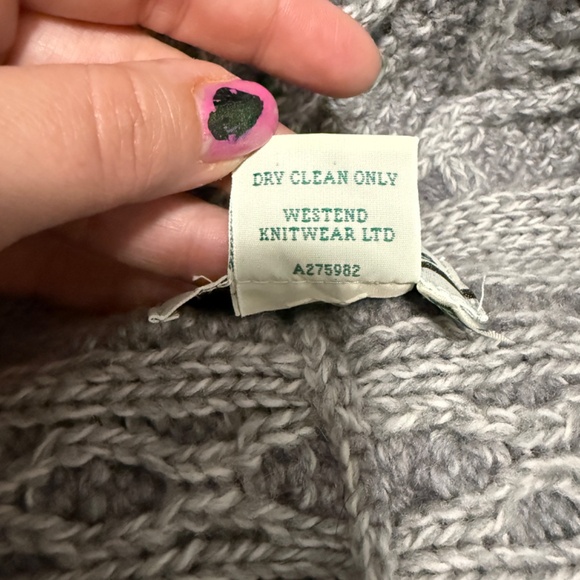 Vintage Arancrafts Ireland Heathered Gray Chunky Knit Poncho Cardigan Size M/L - Picture 9 of 9